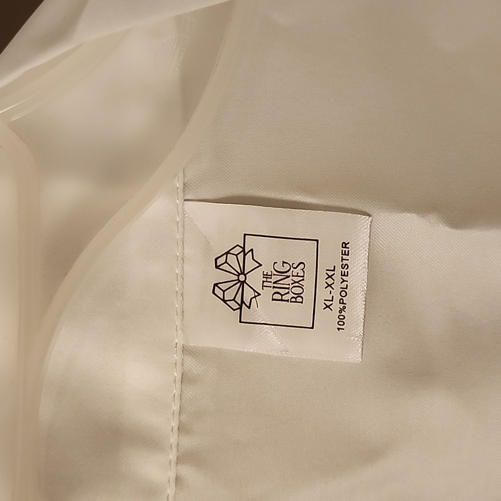 White Bride Robe - Picture 3 of 3